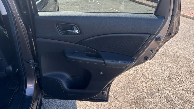 Honda CR-V 2.2 i-DTEC SR 5dr Diesel Estate